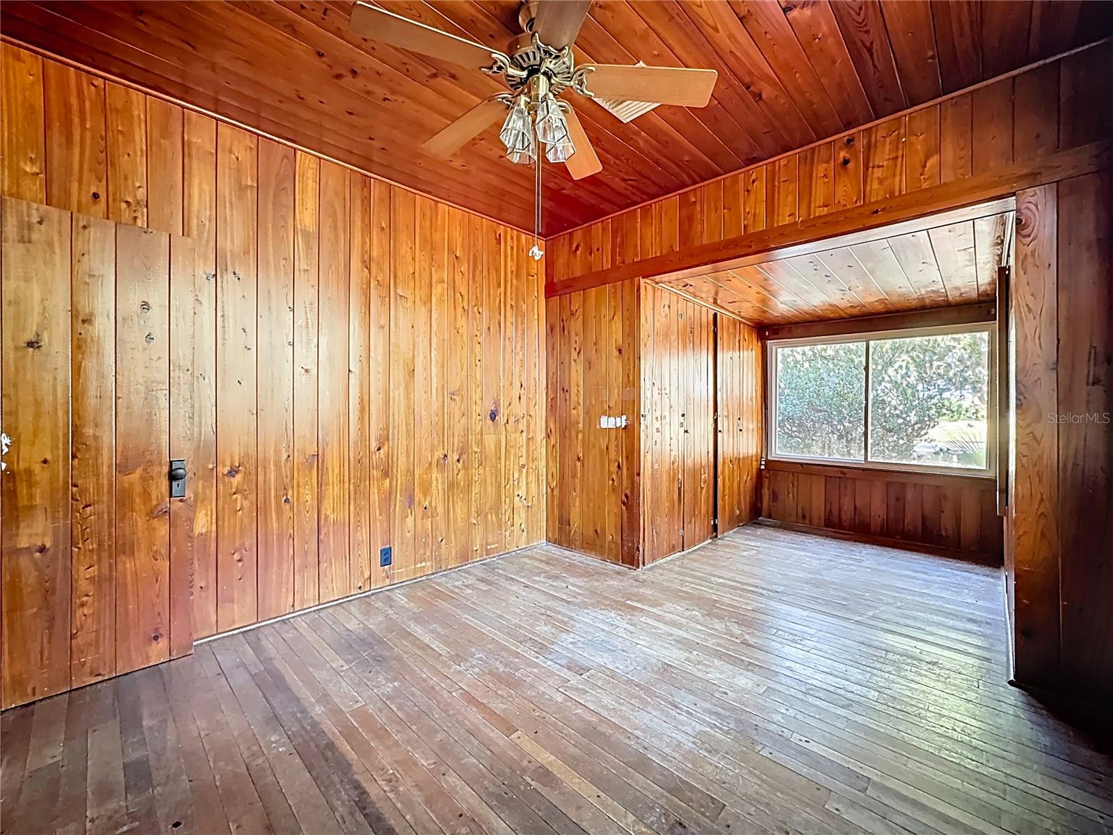 TANGERINE - Residential