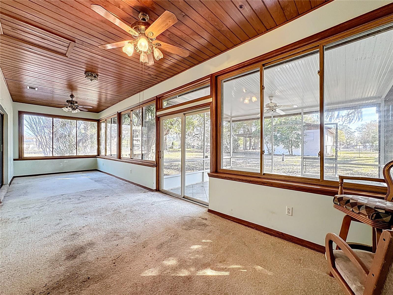 TANGERINE - Residential