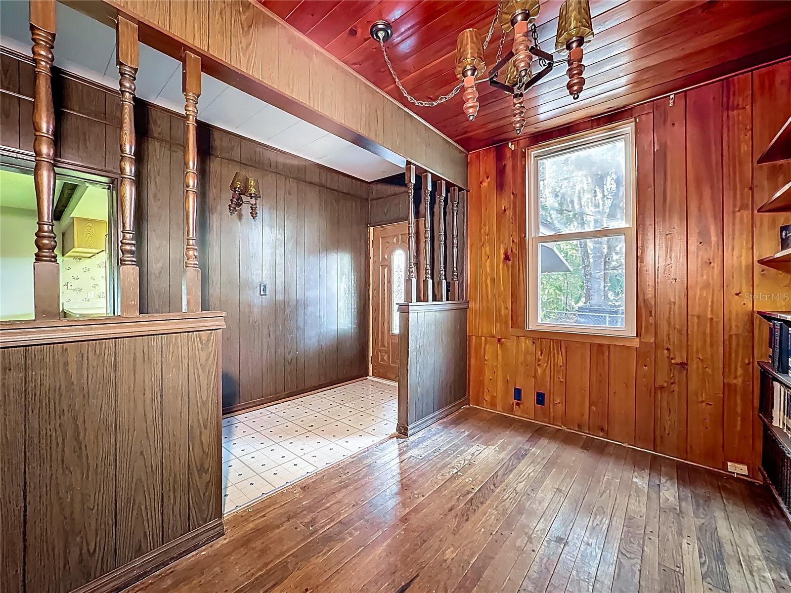 TANGERINE - Residential