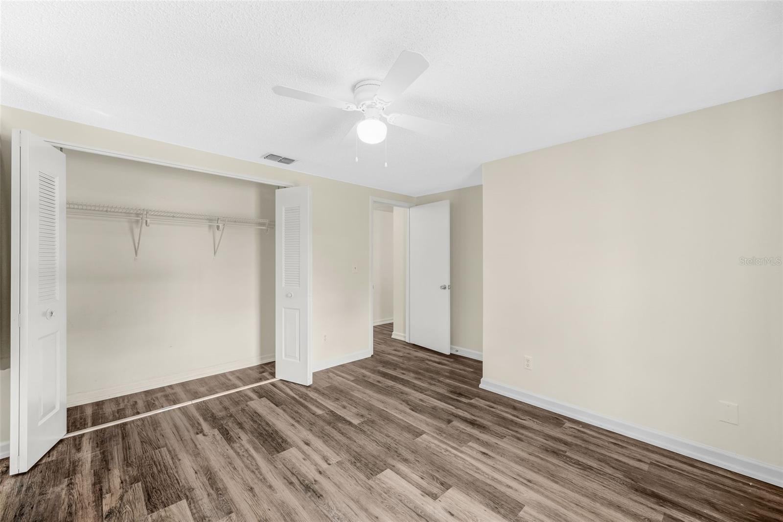APOLLO BEACH UNIT FOUR - Residential