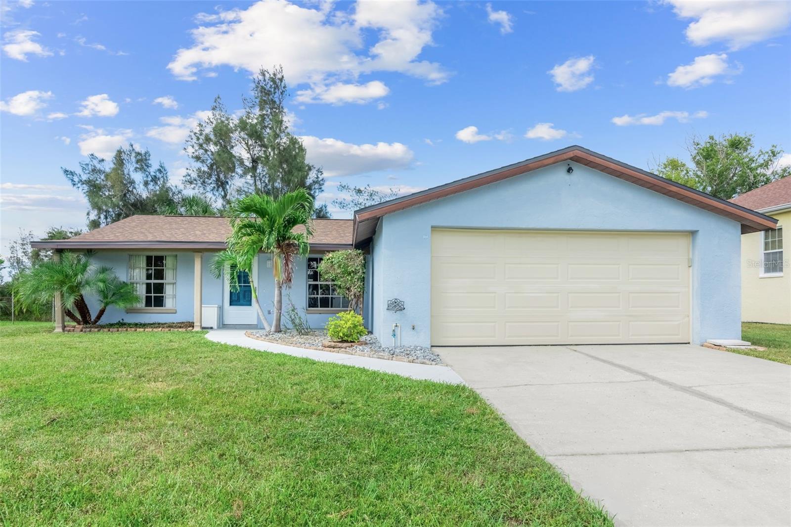 APOLLO BEACH UNIT FOUR - Residential