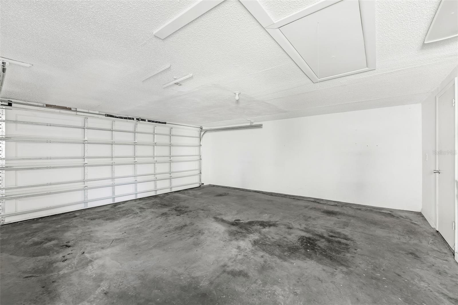 APOLLO BEACH UNIT FOUR - Residential