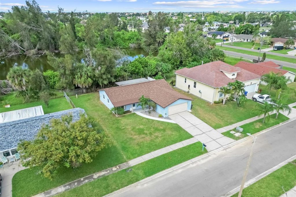 Photo of 542 Red Mangrove Lane, Apollo Beach, FL 33572 (MLS # TB8433150)