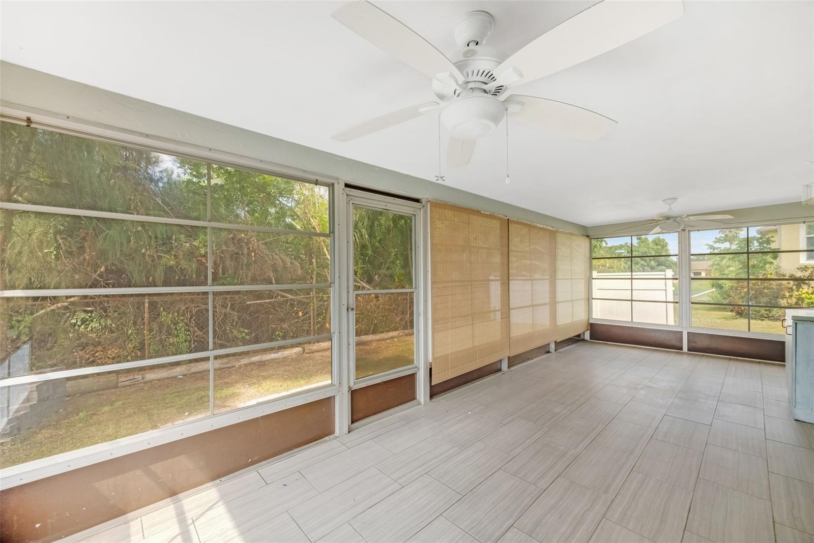 APOLLO BEACH UNIT FOUR - Residential