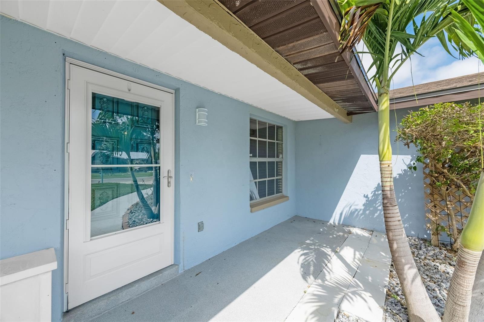 APOLLO BEACH UNIT FOUR - Residential