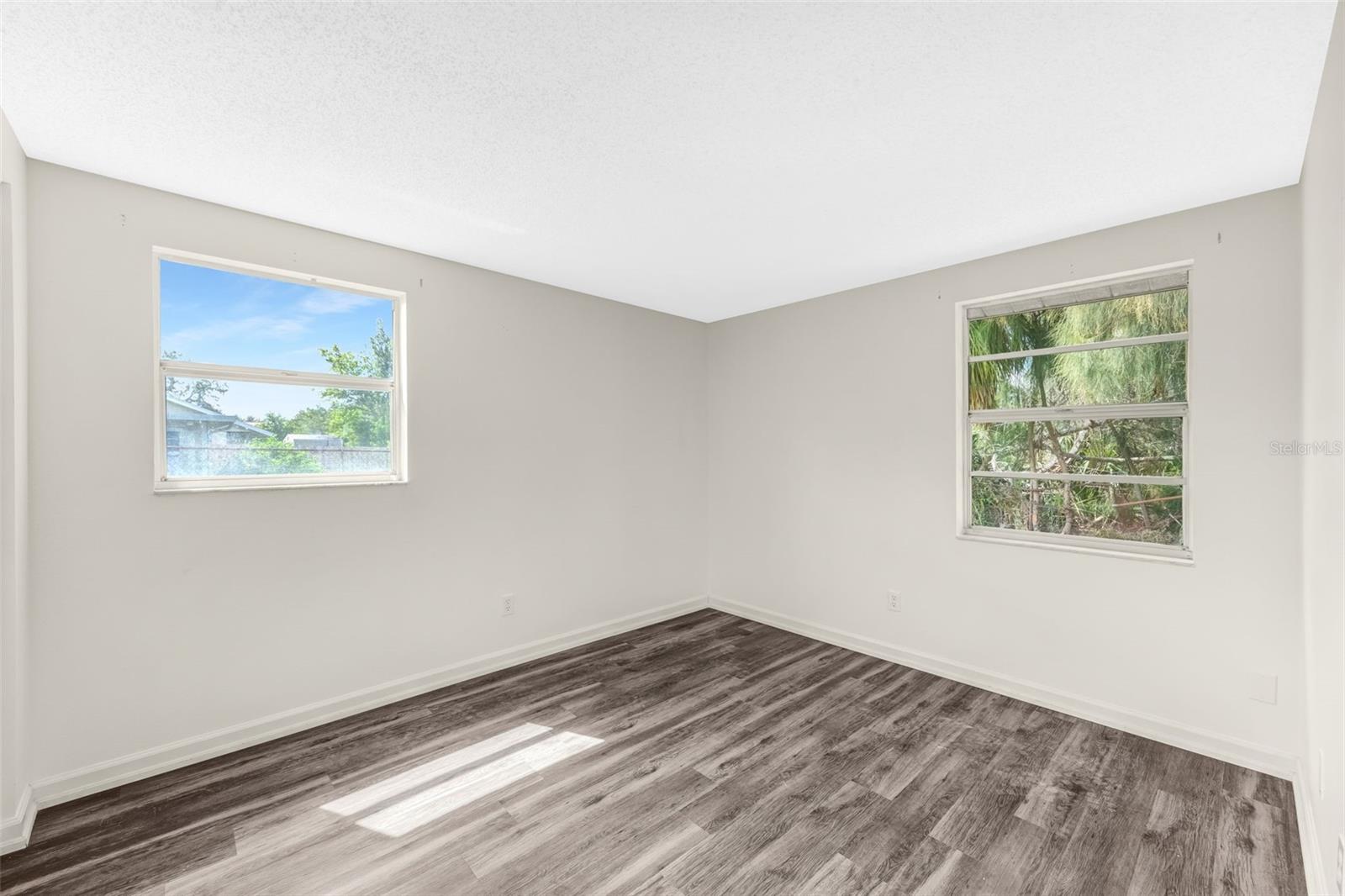 APOLLO BEACH UNIT FOUR - Residential