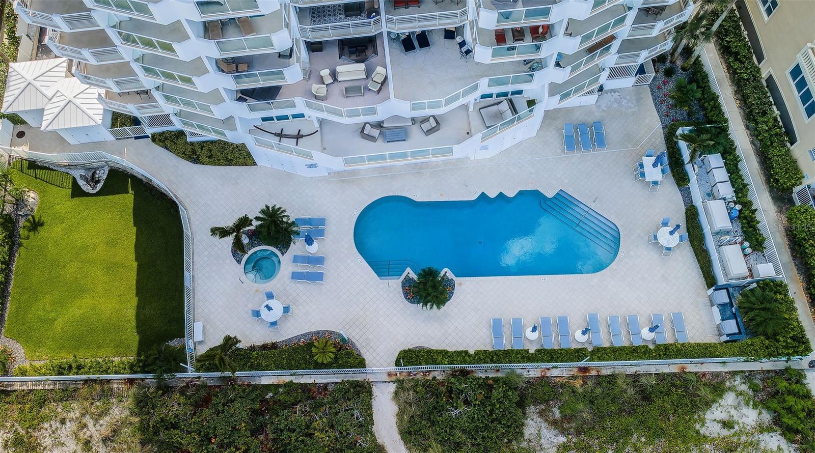 UTOPIA CONDO - Residential