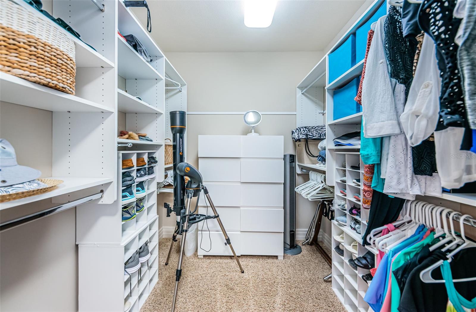 UTOPIA CONDO - Residential