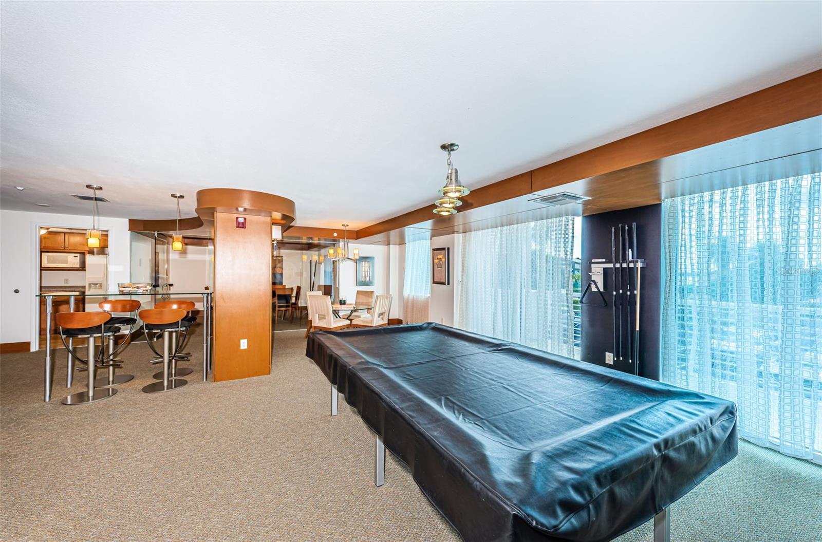 UTOPIA CONDO - Residential