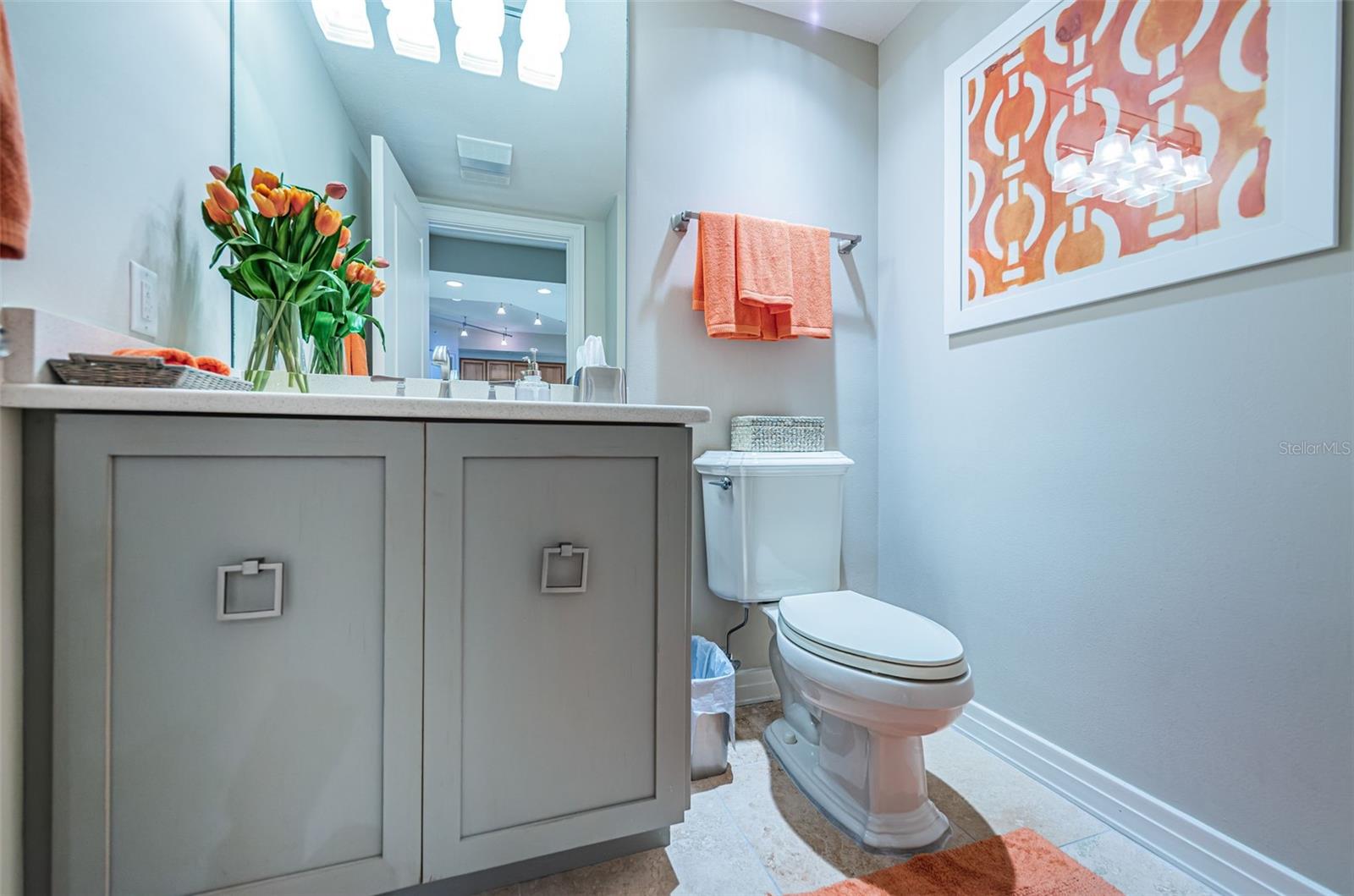 UTOPIA CONDO - Residential