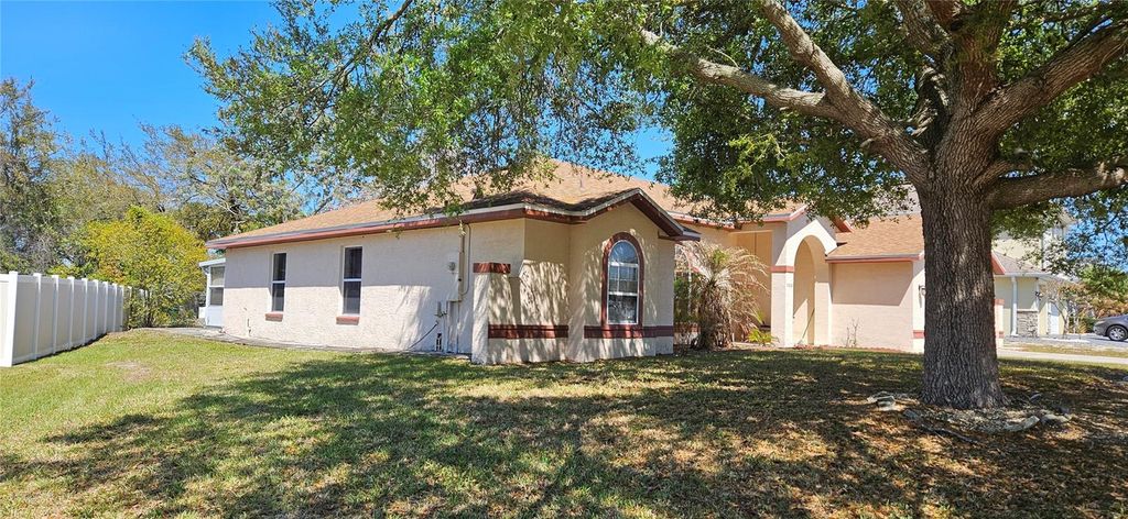 Photo of 1510 Gaynor Court, Deltona, FL 32725 (MLS # V4948069)