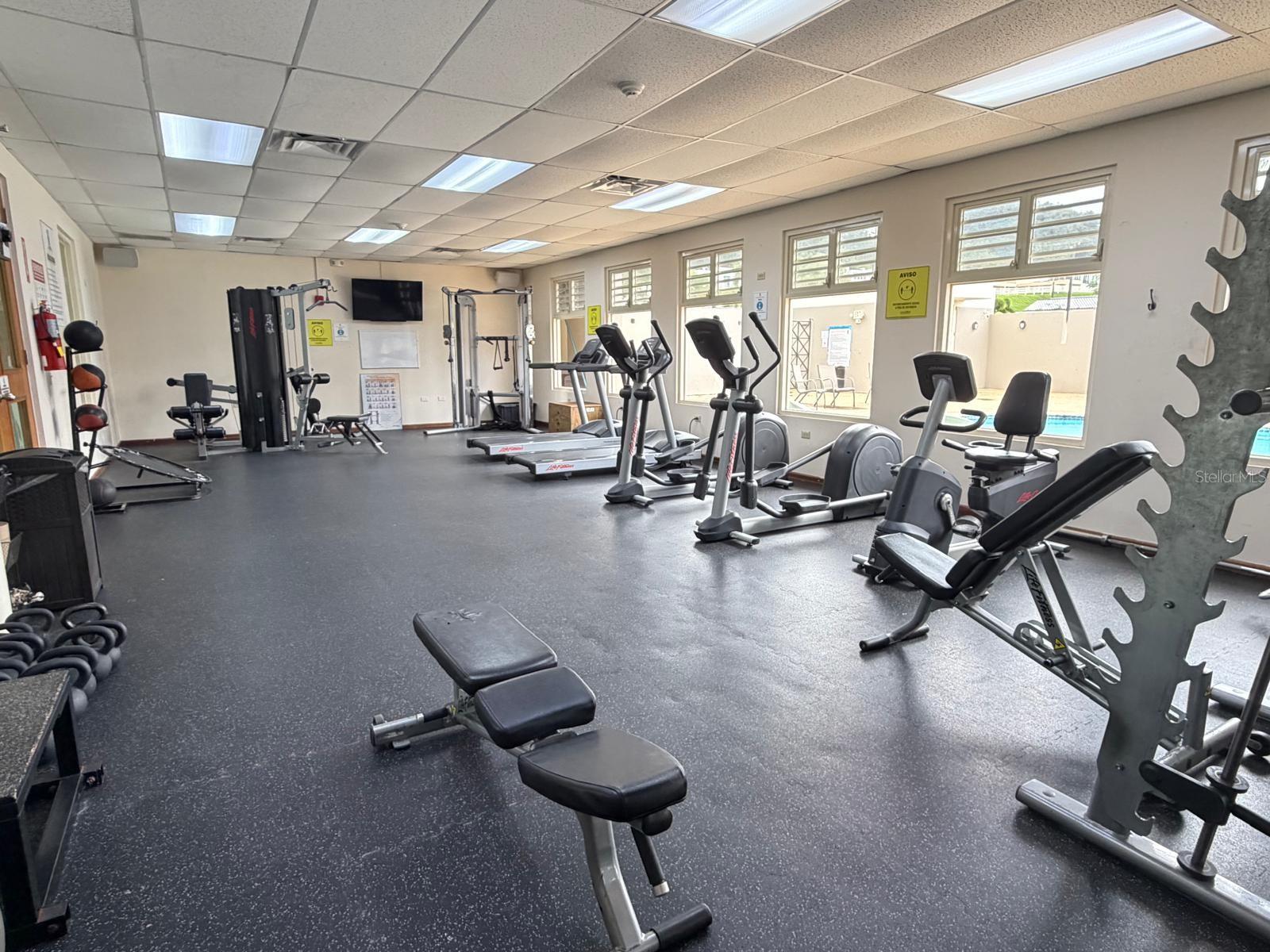 URB CAGUAS REAL - Residential