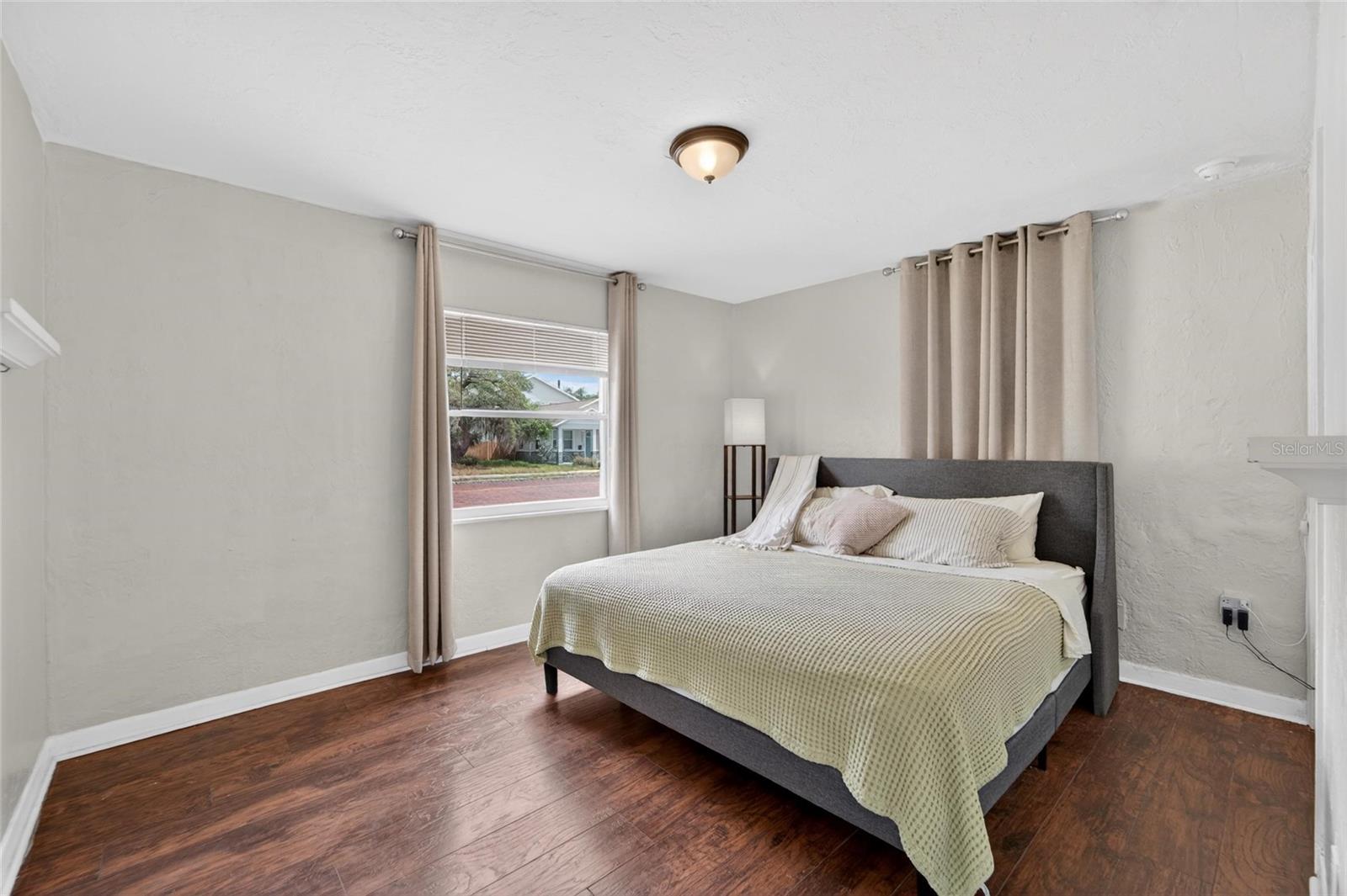 FOREST HILLS SUB - Residential