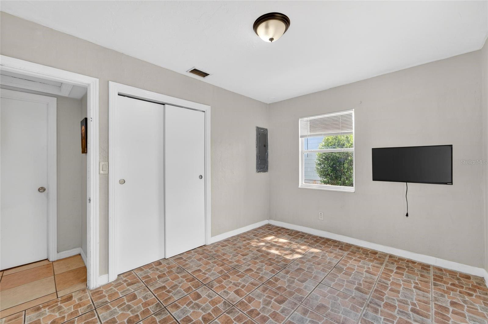 FOREST HILLS SUB - Residential