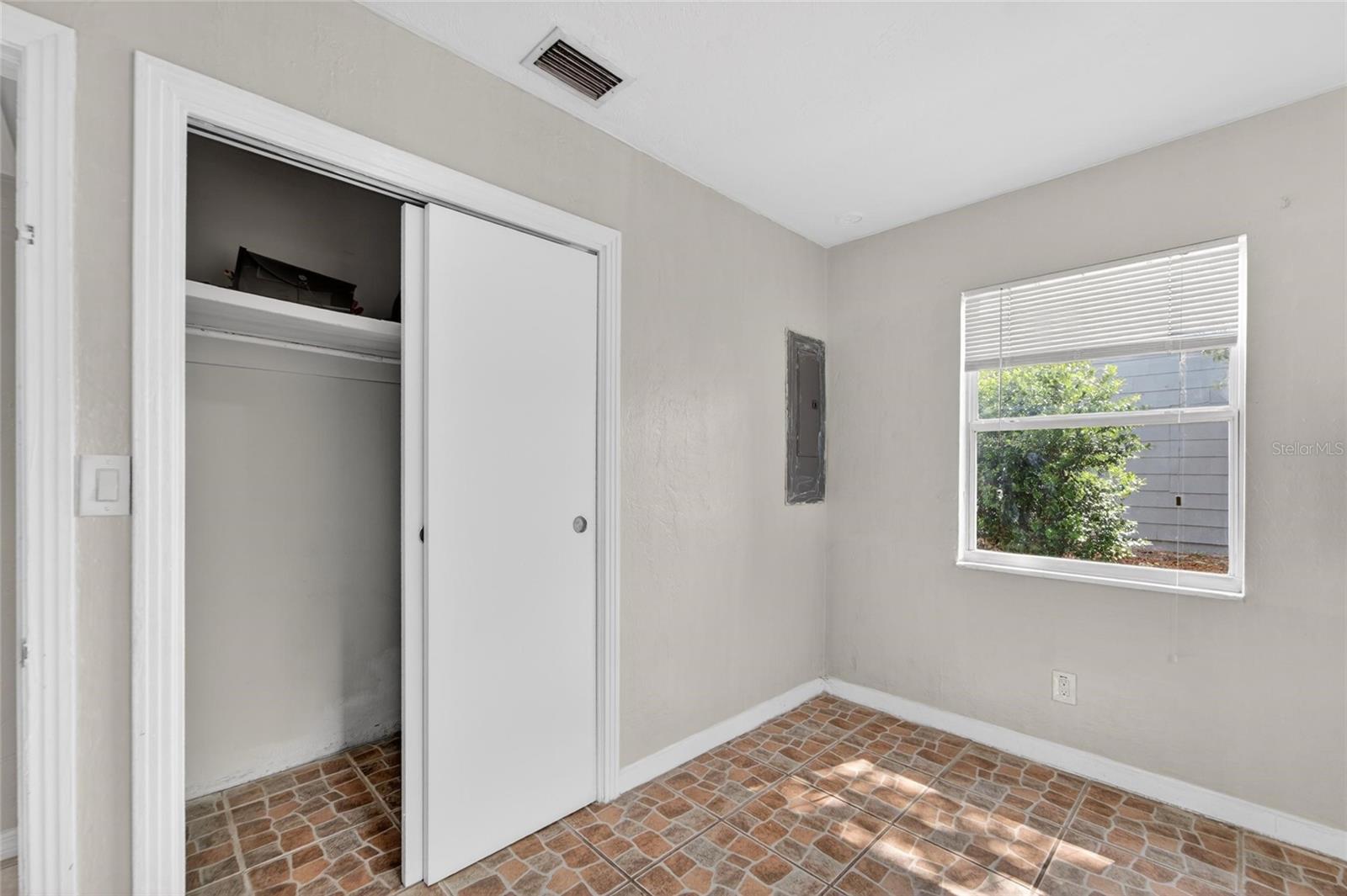 FOREST HILLS SUB - Residential