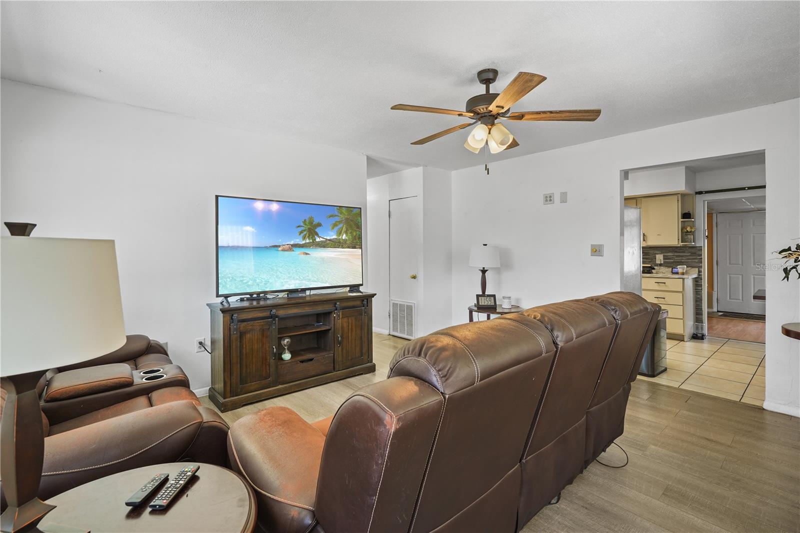 1408 POLK CITY ROAD