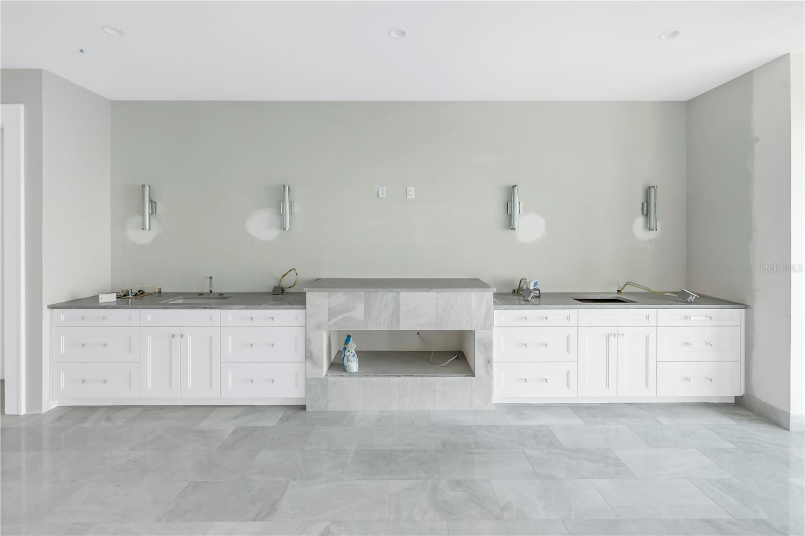 SHORE ACRES OVERLOOK SEC - Residential