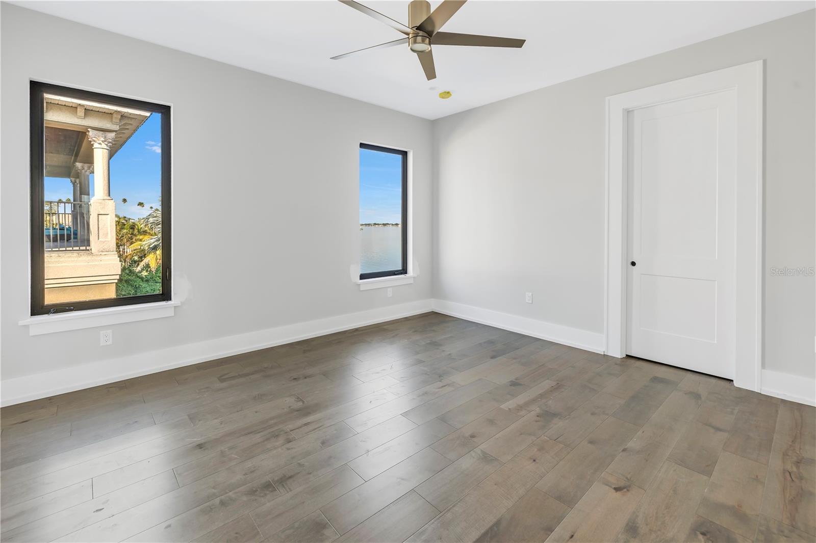 SHORE ACRES OVERLOOK SEC - Residential