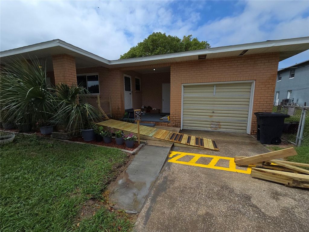 Photo of 1836 S Palmetto Avenue, South Daytona, FL 32119 (MLS # O6363831)