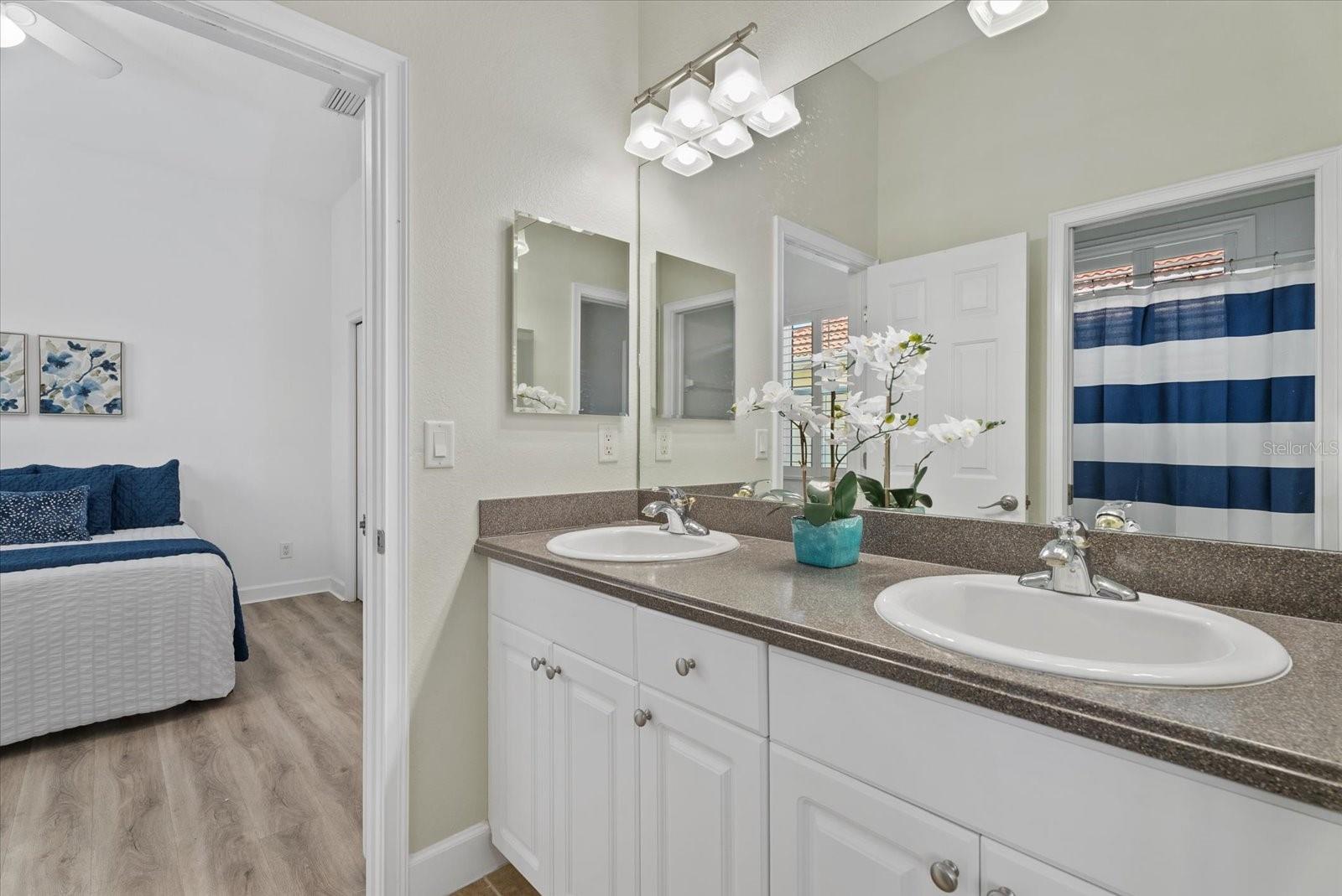 VENETIAN GOLF & RIVER CLUB PHA - Residential