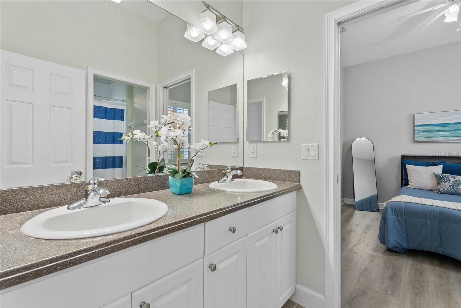 VENETIAN GOLF & RIVER CLUB PHA - Residential