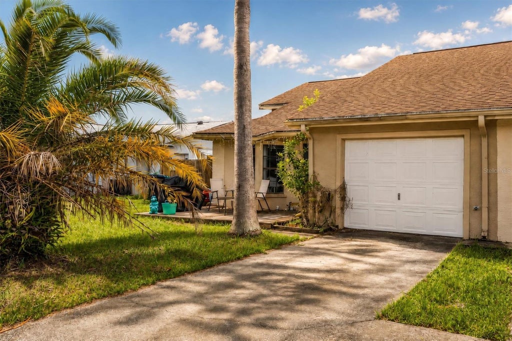 Photo of 20644 Macon Parkway, Orlando, FL 32833 (MLS # O6437741)