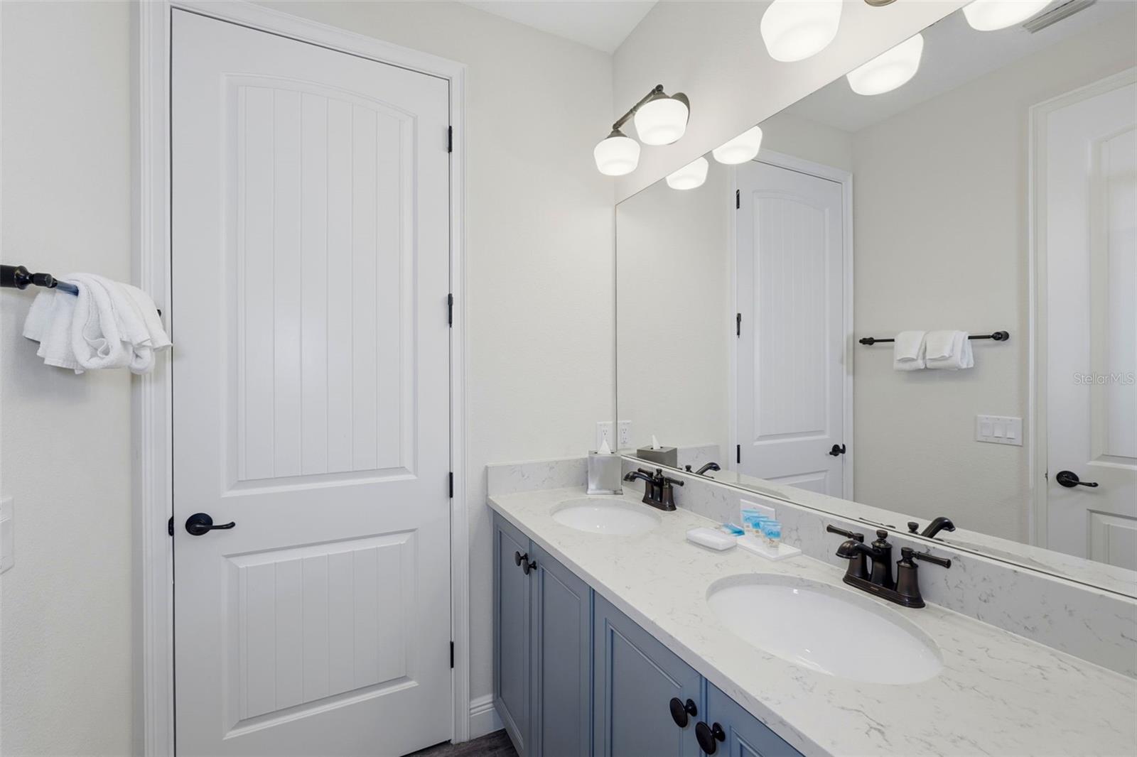 ROLLING OAKS PH 6B - Residential