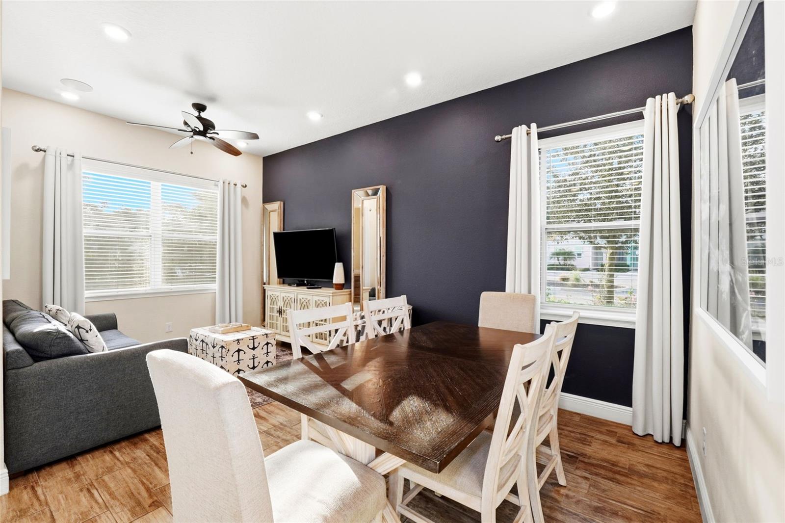 ROLLING OAKS PH 6B - Residential