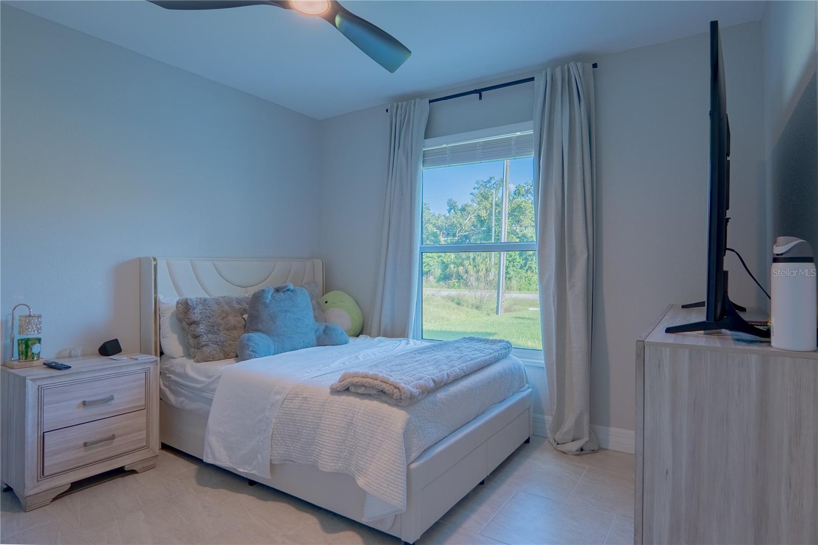 1586 - PORT CHARLOTTE SUB 32 - Residential Lease