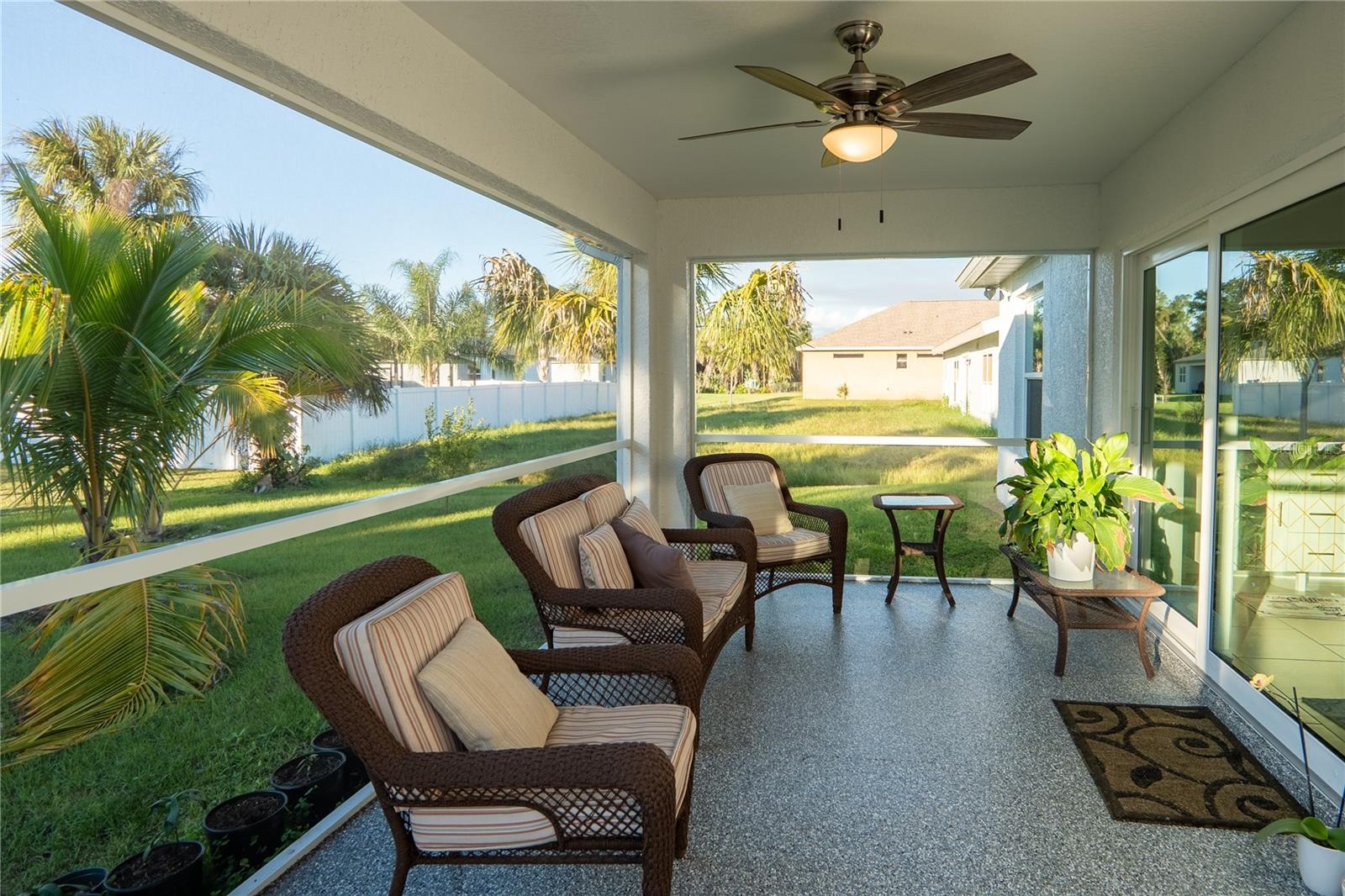 1586 - PORT CHARLOTTE SUB 32 - Residential Lease