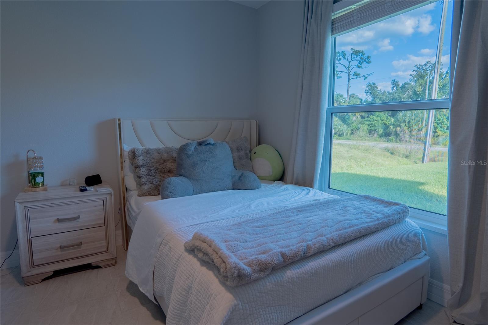 1586 - PORT CHARLOTTE SUB 32 - Residential Lease