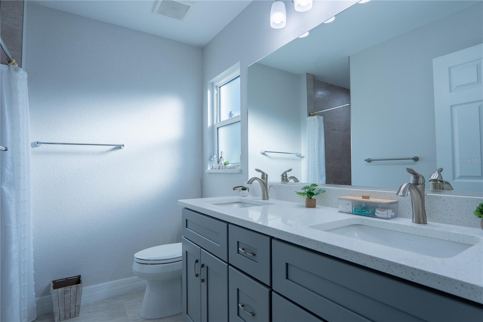 1586 - PORT CHARLOTTE SUB 32 - Residential Lease