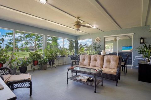 A home in PORT SAINT LUCIE