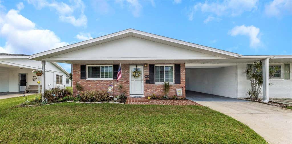 Photo of 9919 Tulip Street N, Pinellas Park, FL 33782 (MLS # TB8540882)