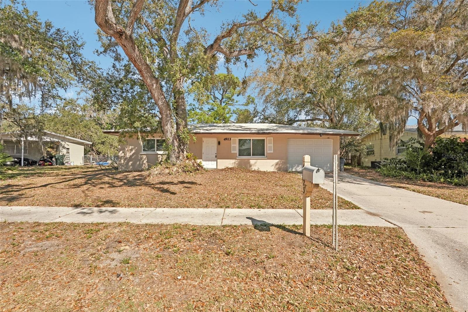 RIDGEWOOD ESTATES 08 ADD - Residential