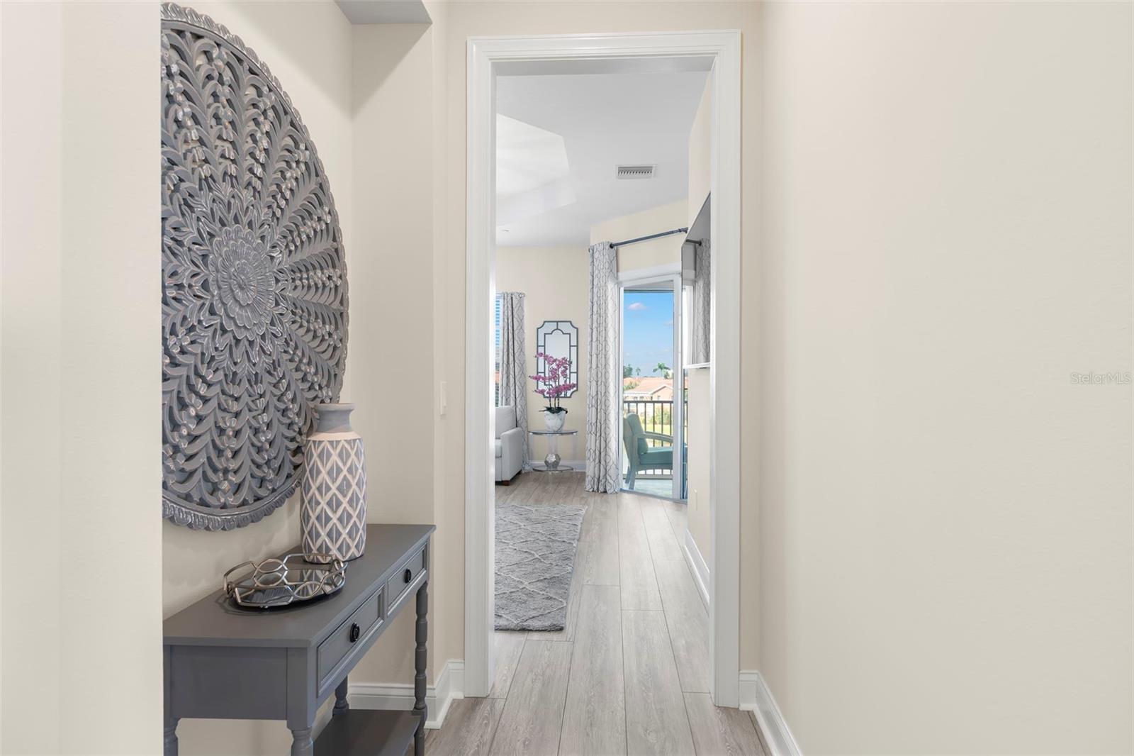 CAPTIVAS AT MARINA BAY CONDO - Residential