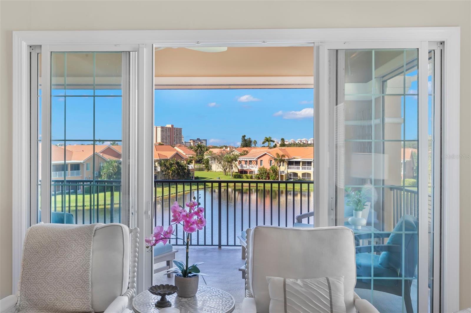 CAPTIVAS AT MARINA BAY CONDO - Residential