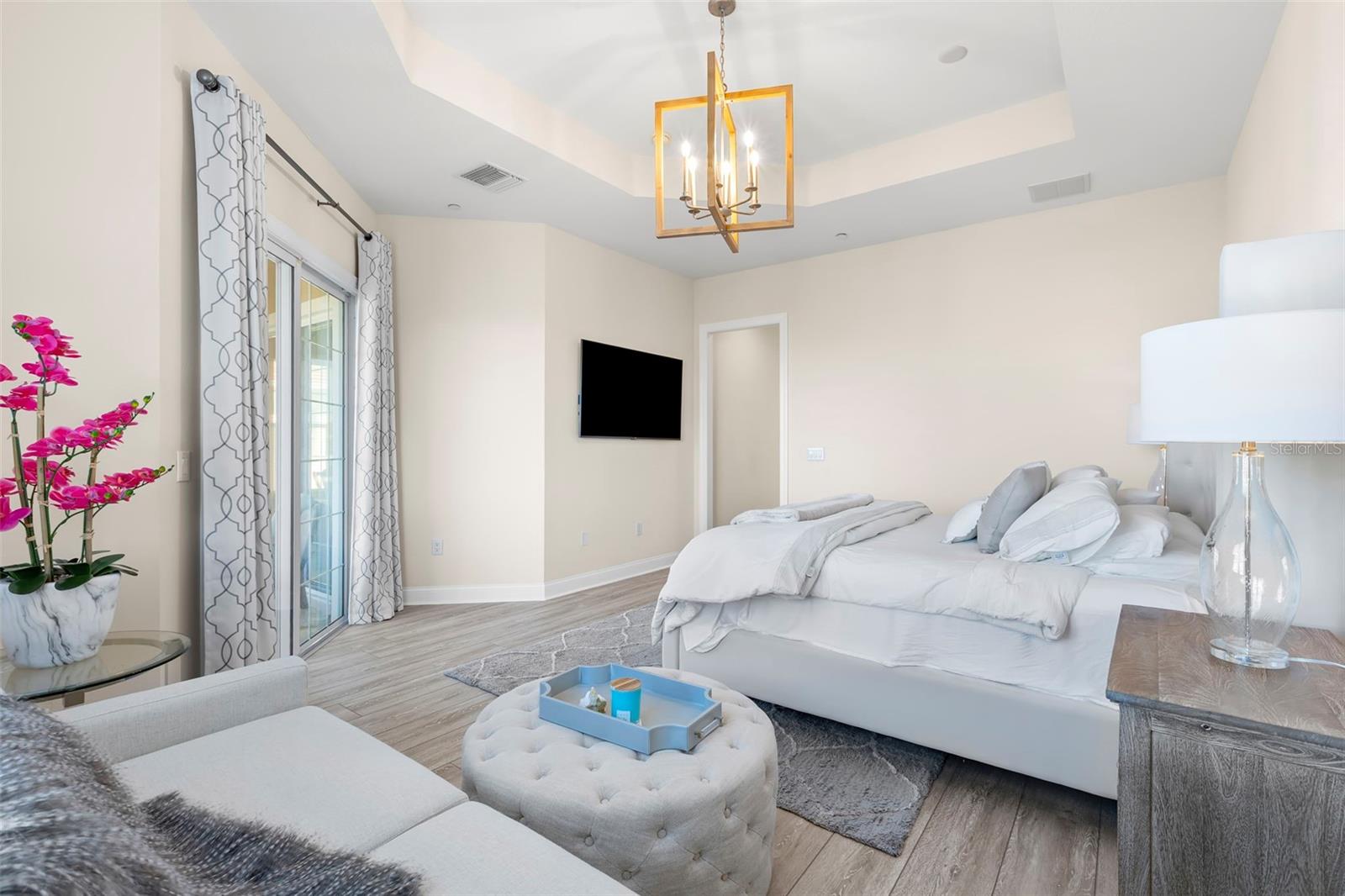 CAPTIVAS AT MARINA BAY CONDO - Residential