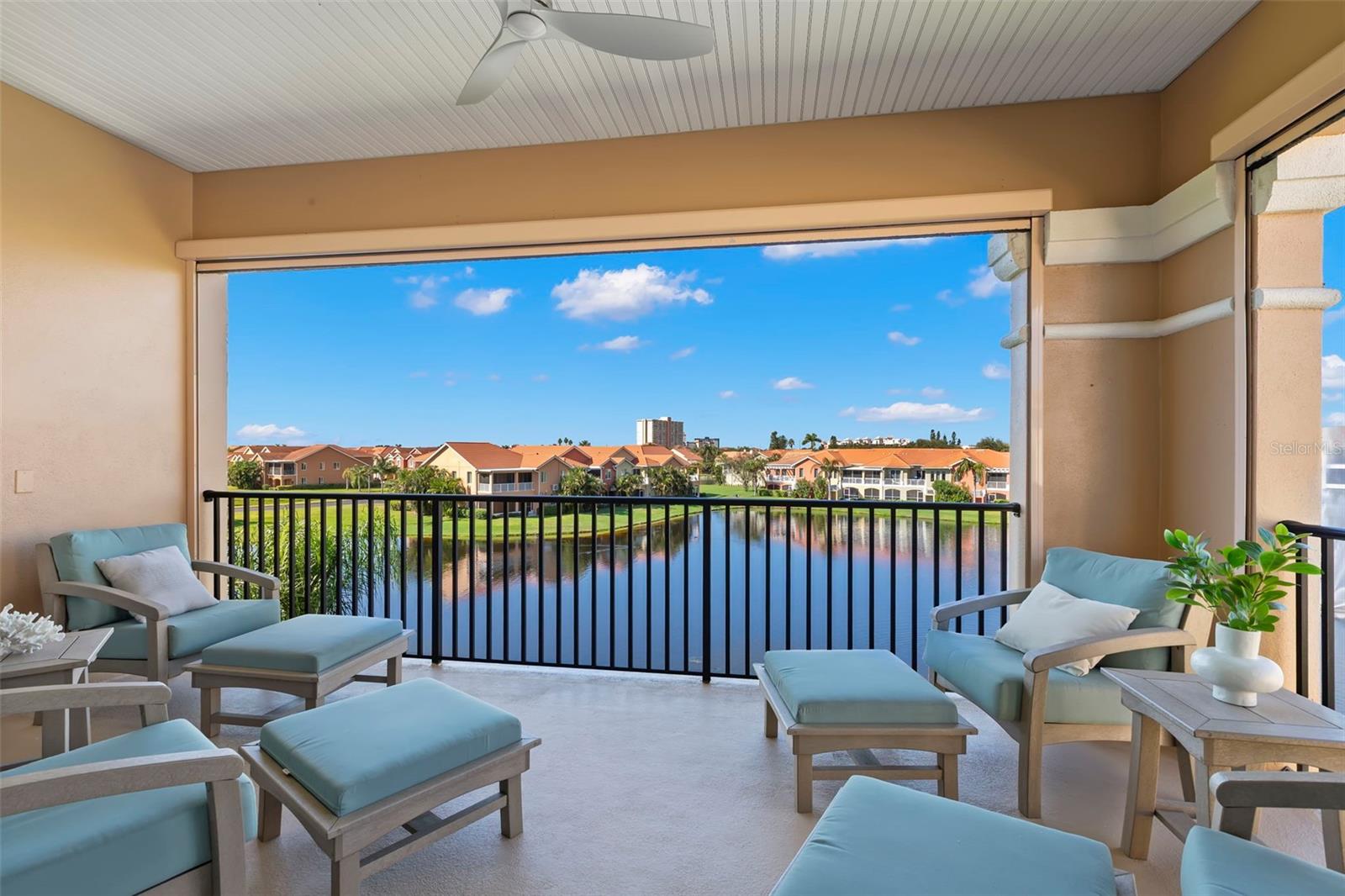 CAPTIVAS AT MARINA BAY CONDO - Residential