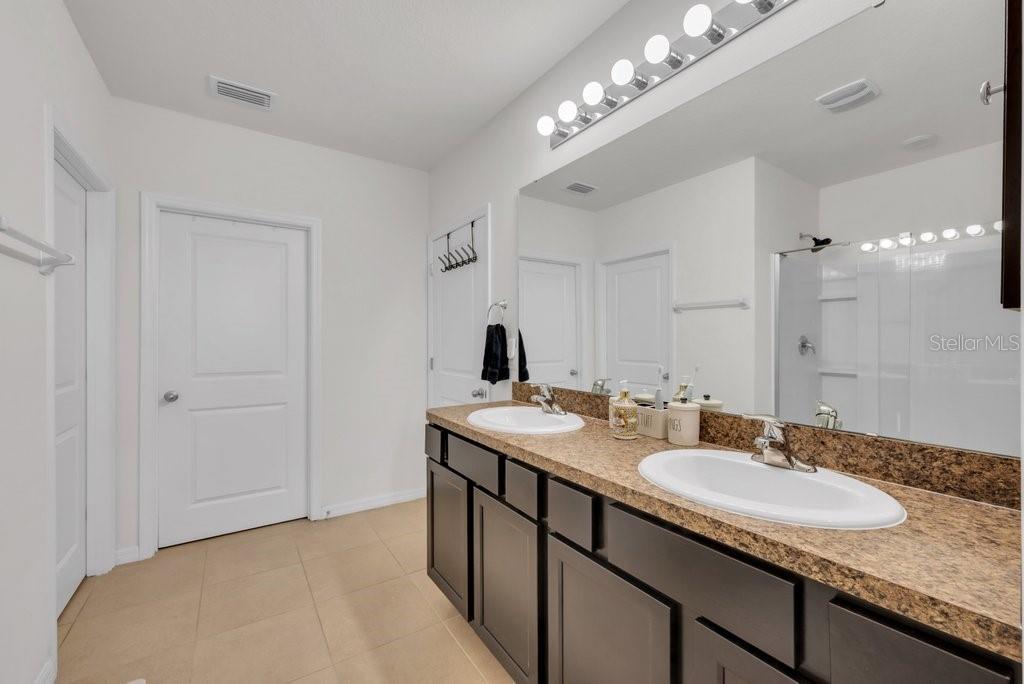 PARK CREEK - Residential