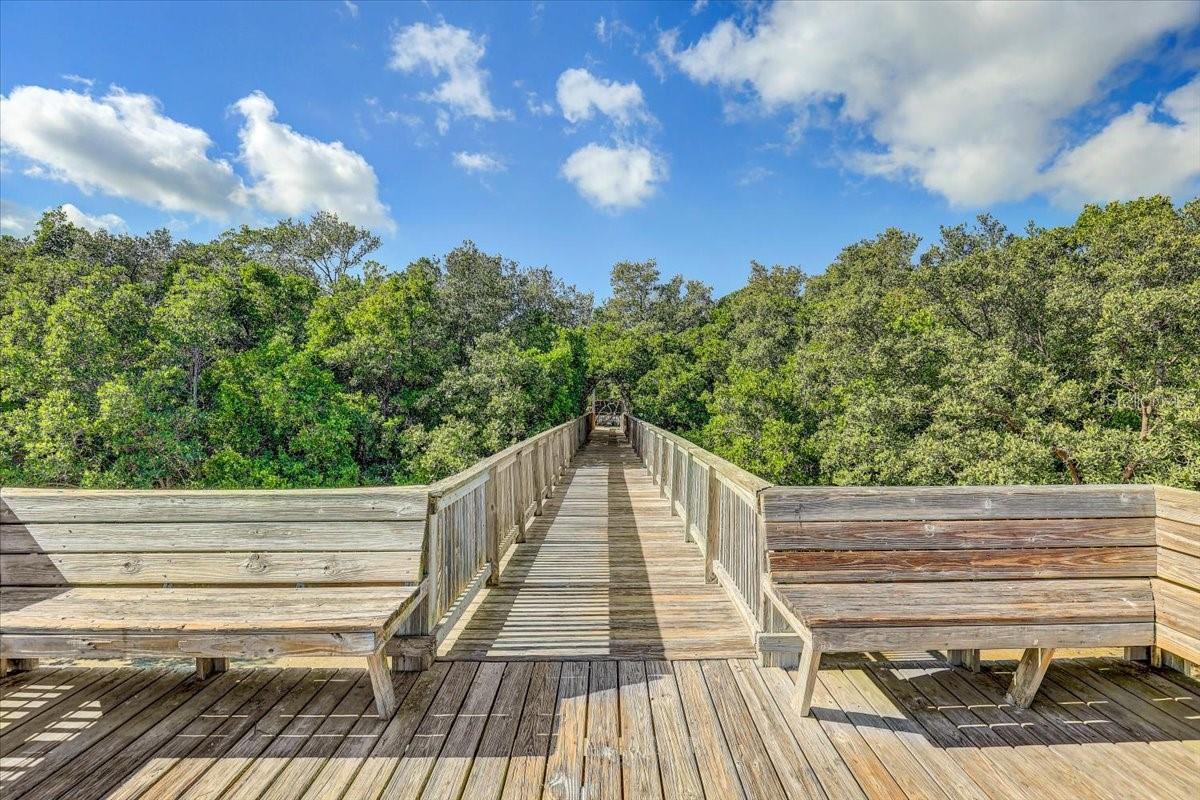 BAYSHORE POINTE TWNHMS PHAS - Residential