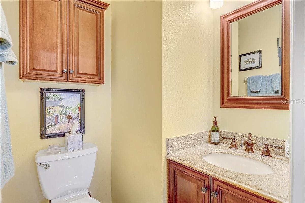 BAYSHORE POINTE TWNHMS PHAS - Residential