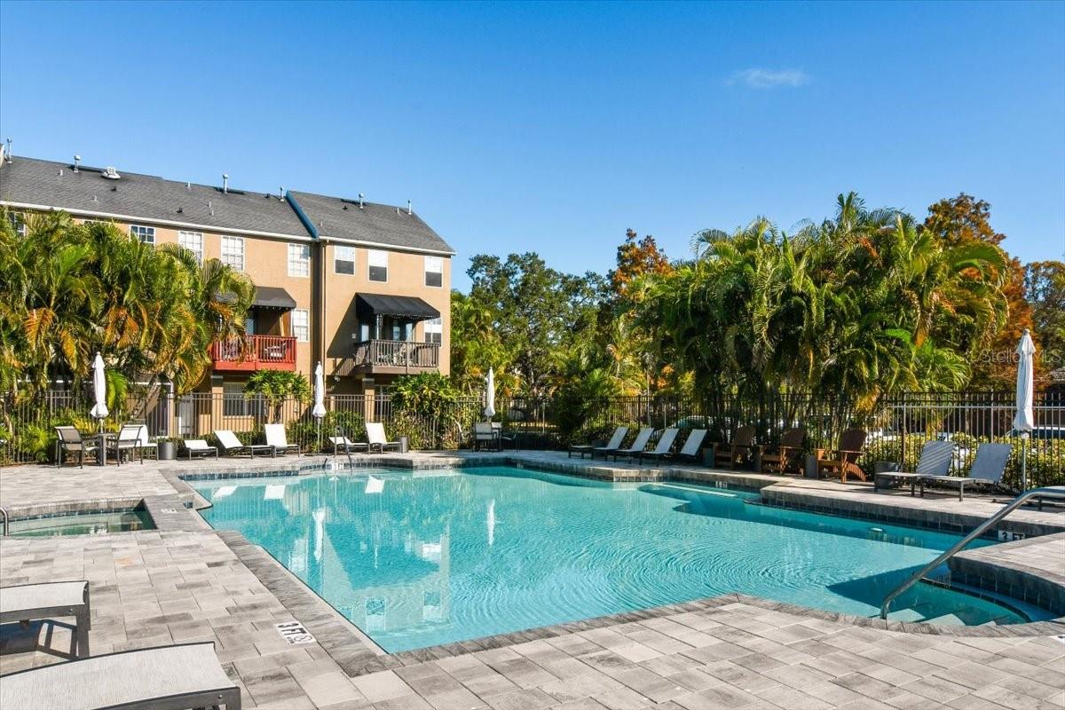 BAYSHORE POINTE TWNHMS PHAS - Residential