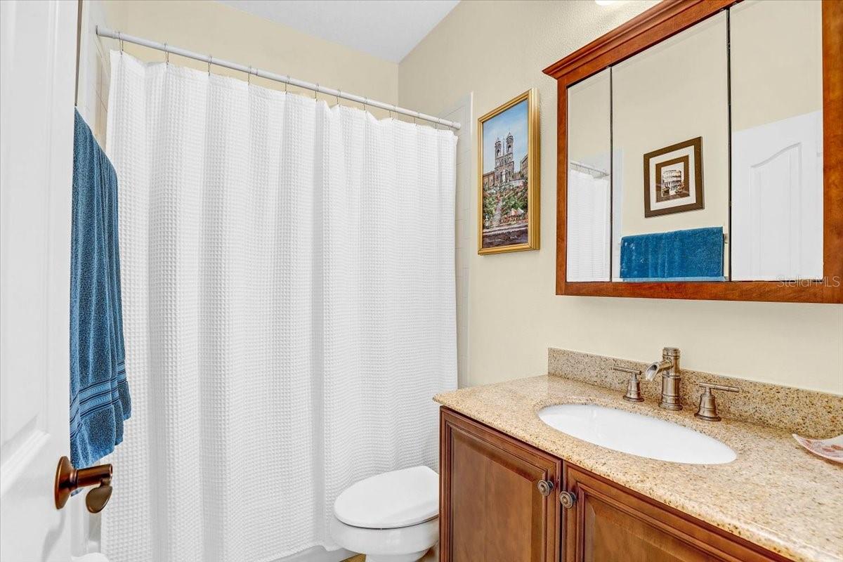 BAYSHORE POINTE TWNHMS PHAS - Residential