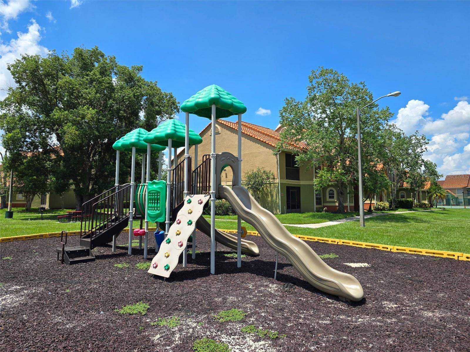 BELLA VISTA CONDO - Residential Income