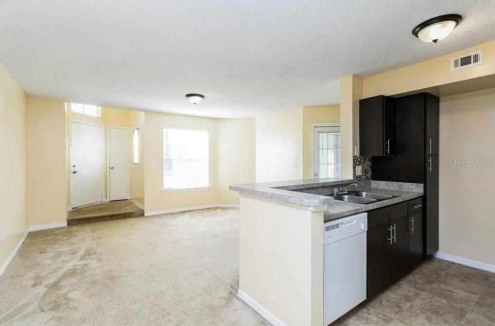 BELLA VISTA CONDO - Residential Income