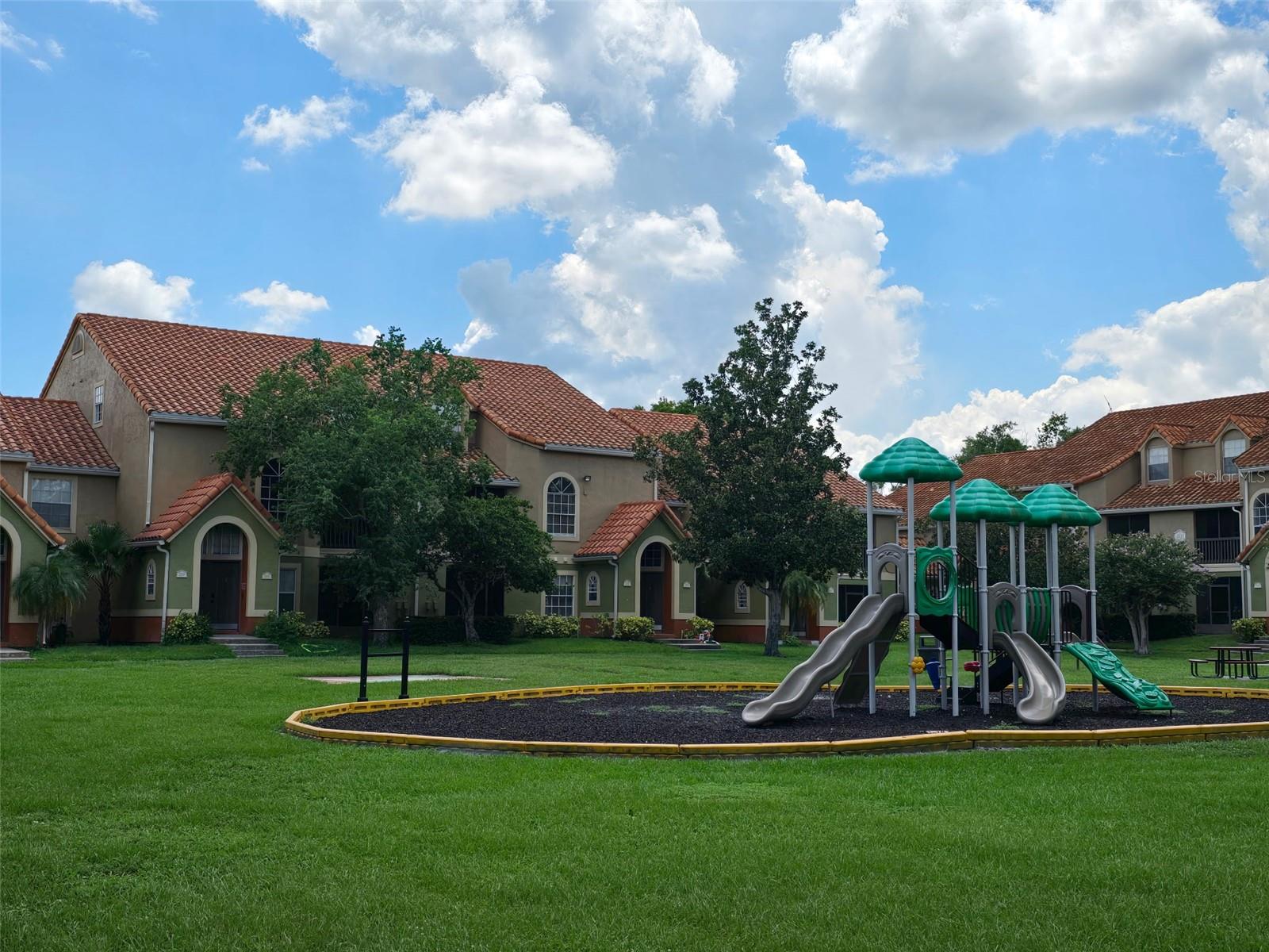 BELLA VISTA CONDO - Residential Income