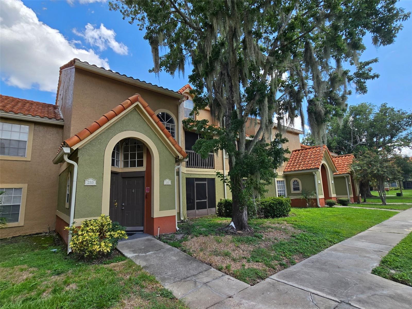 409 FOUNTAINHEAD CIRCLE