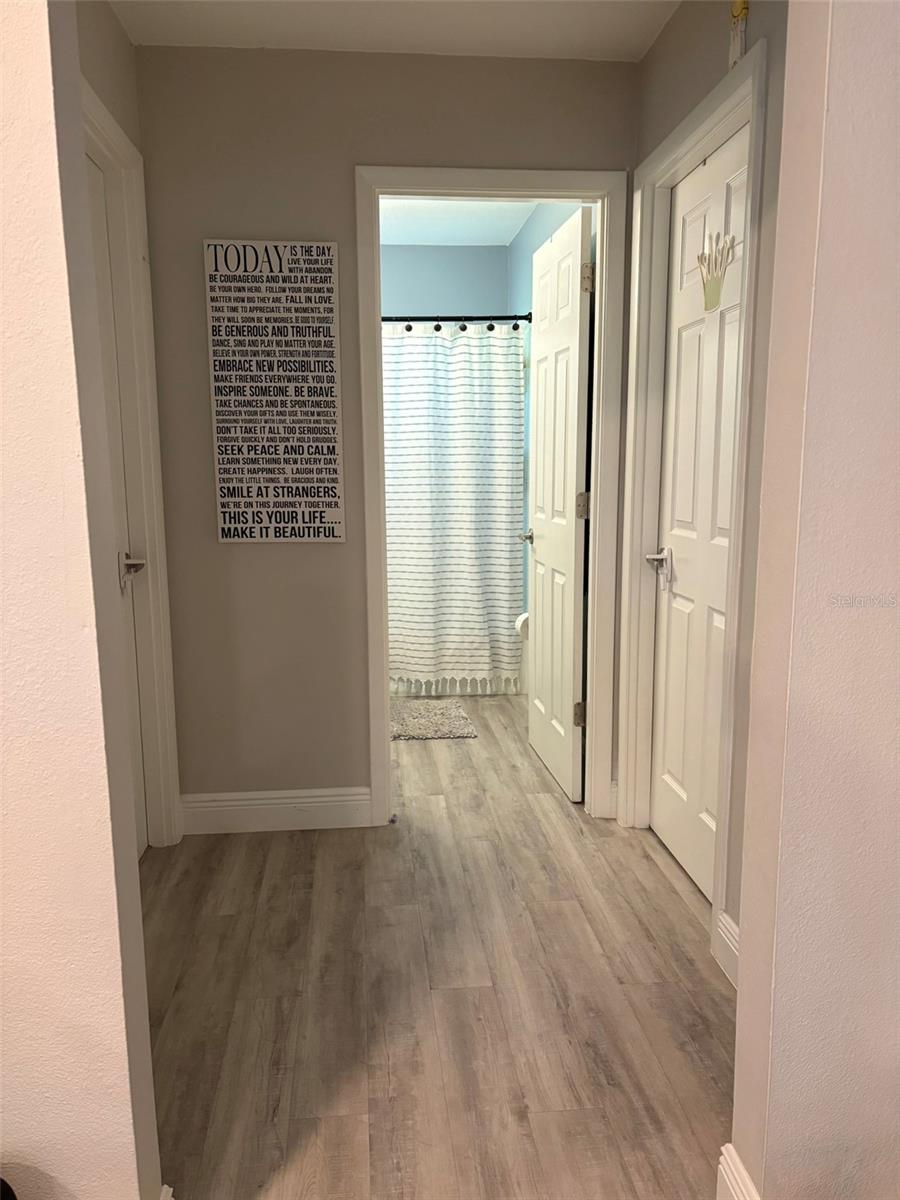 EVERGREEN PARK - Residential Lease