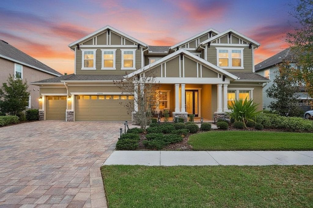 Photo of 32450 Talimena Loop, Wesley Chapel, FL 33543 (MLS # TB8463204)